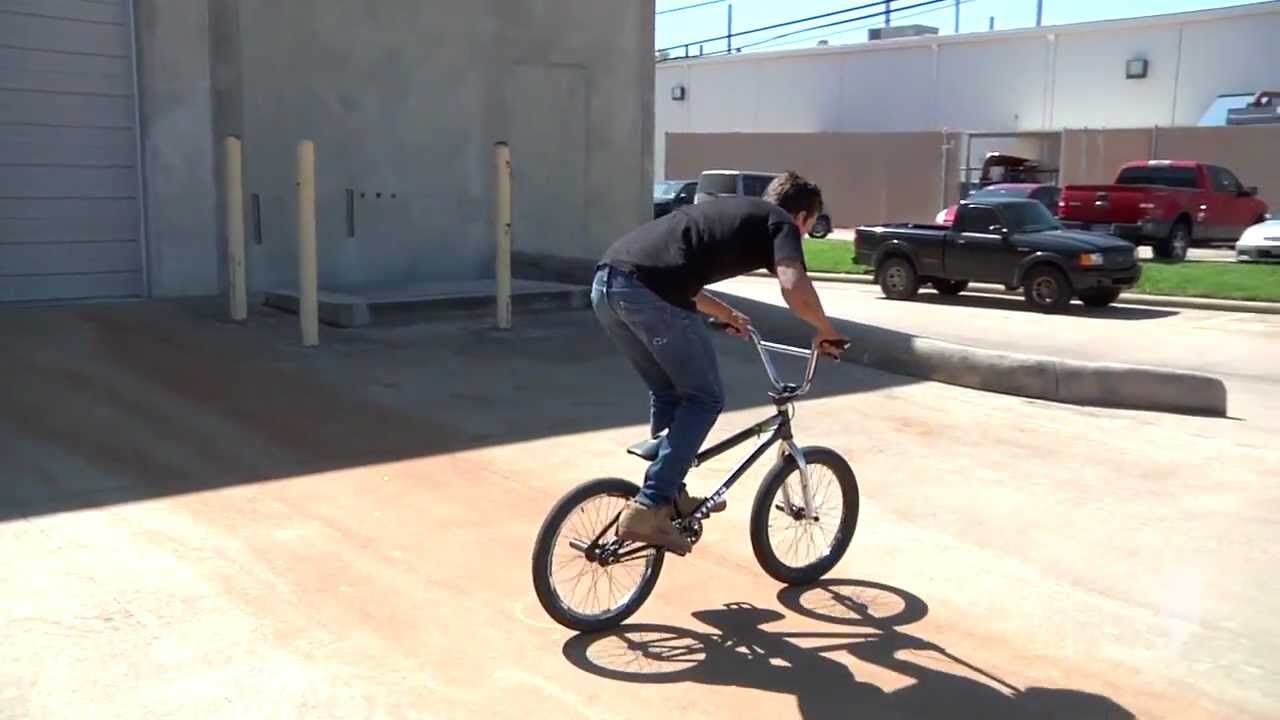 Corey Martinez & Alex Magellan - HOW NOT TO BARSPIN - Dan´s Comp BMX