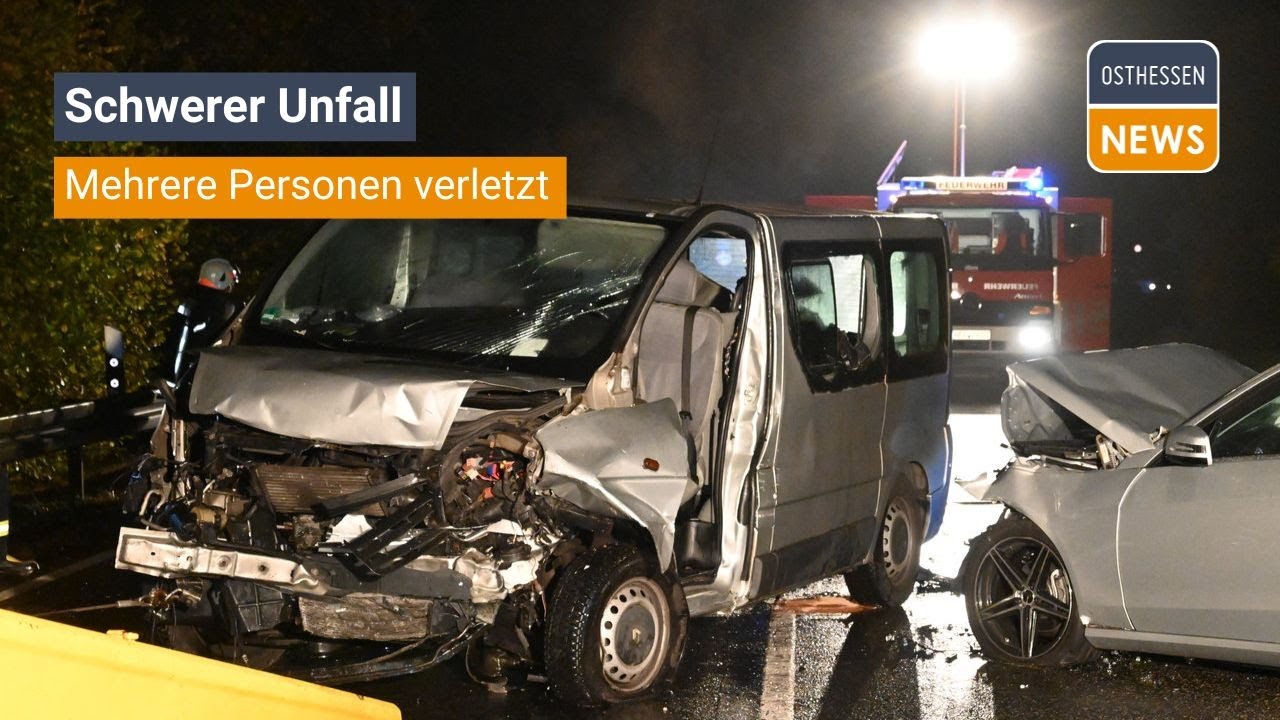 SCHENKLENGSFELD: Mehrere Personen nach Frontalzusammenstoß verletzt