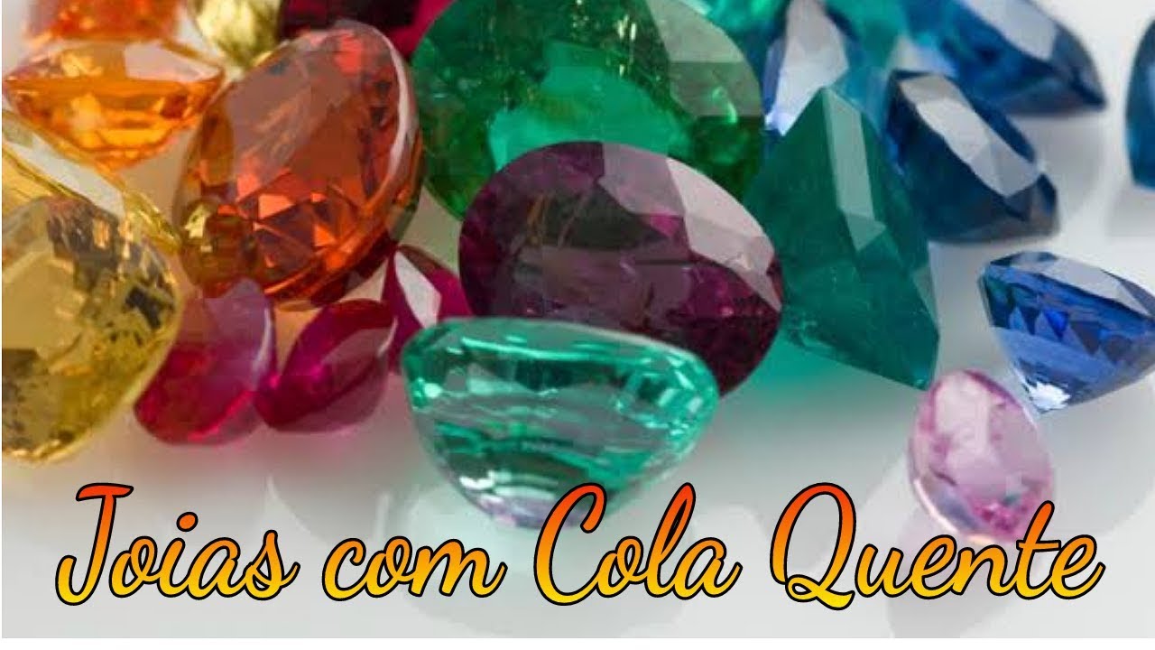 Pedras e Jóias feitas com Cola-Quente