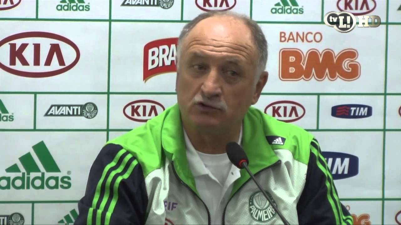 Felip&atilde;o: 'O &aacute;rbitro deve ter gozado quando deu o p&ecirc;nalti'