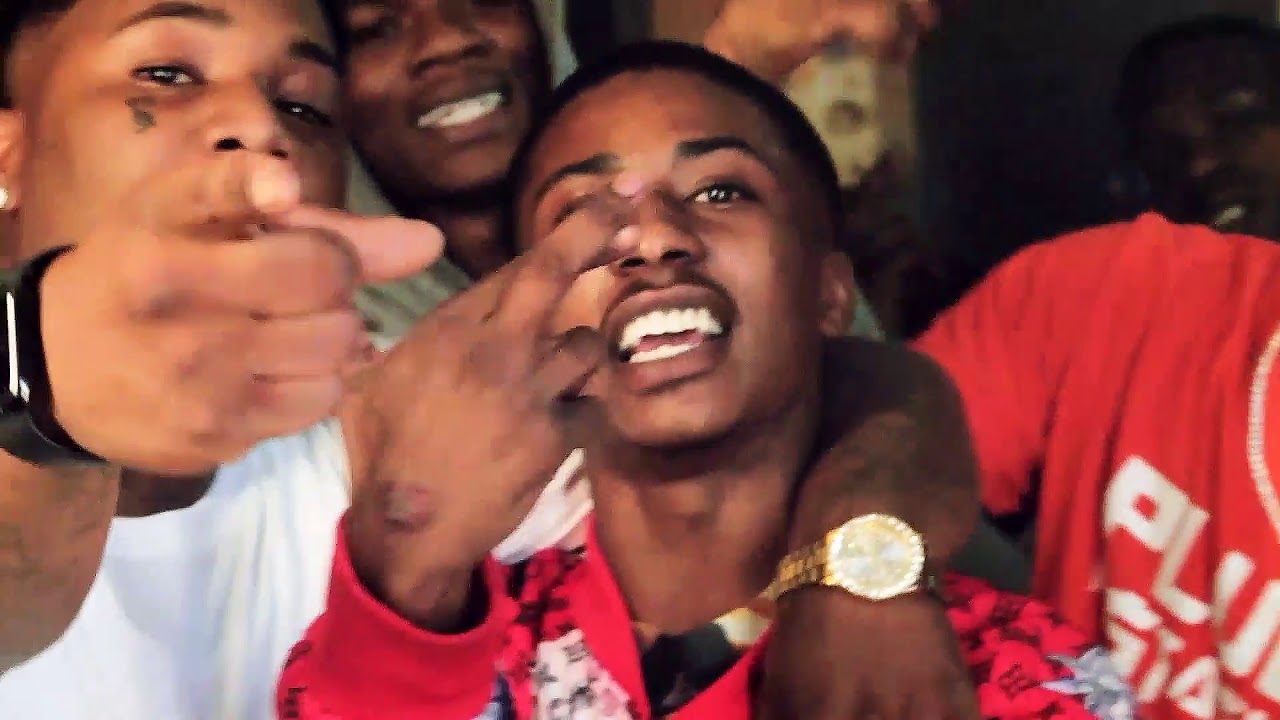 PlugStatus Bambino- PlugStatus Stamped(Official Video)