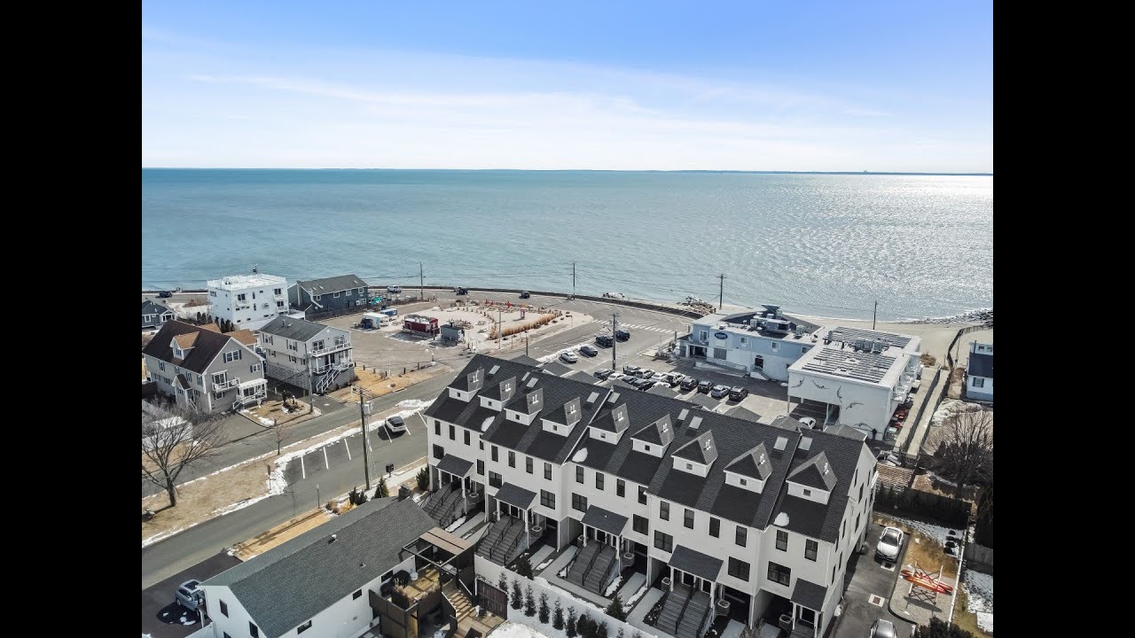 55 Washington Pkwy, Unit 1 Stratford, CT | ColdwellBankerHomes.com