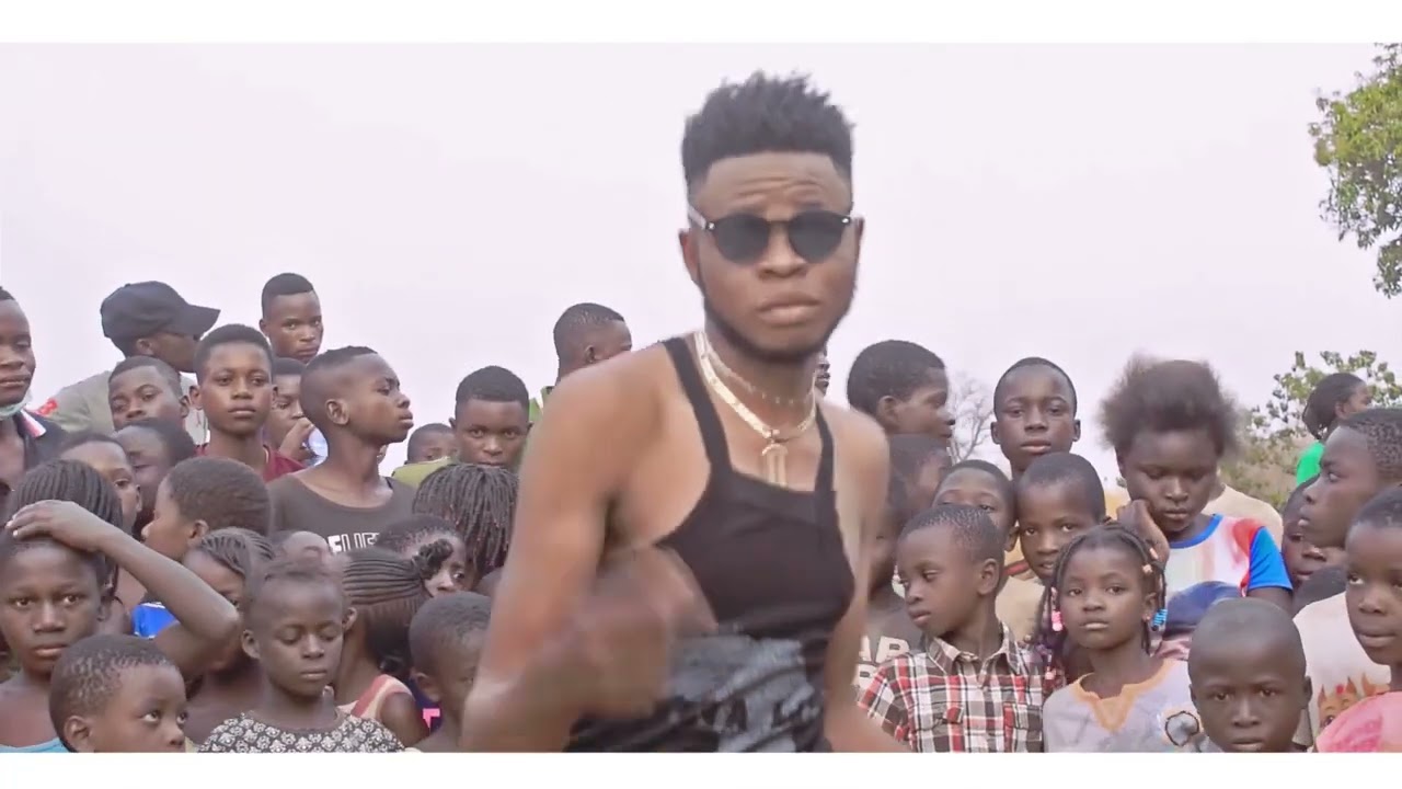 SK9_-_TUENDE_ clip_(officiel)_music_video2020