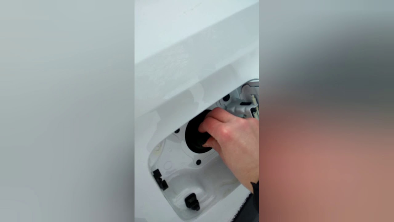 Веста св кросс, спустя месяц после покупки