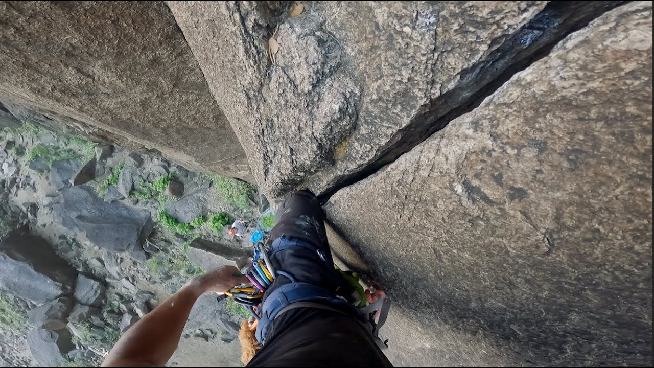 Climbing Super Hands (aka Ranger Crack) 5.8 in Yosemite Valley