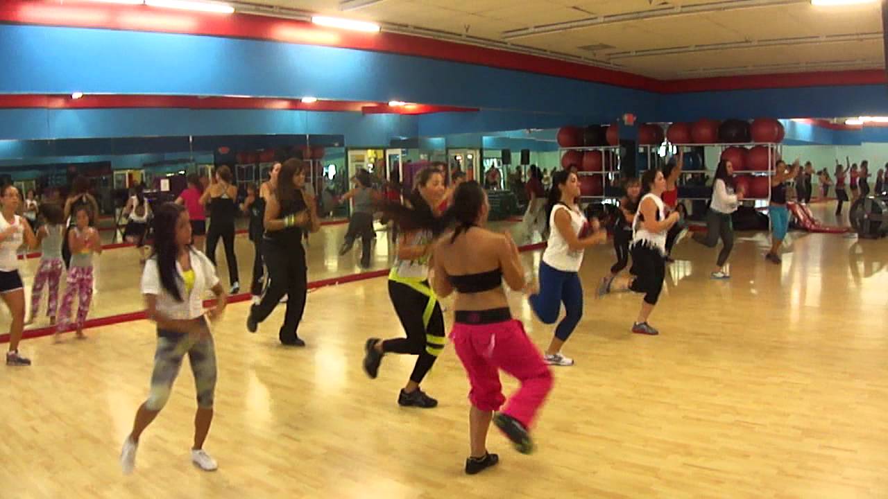 Shake Senora  Pit Bull  Zumba class Carol :-)