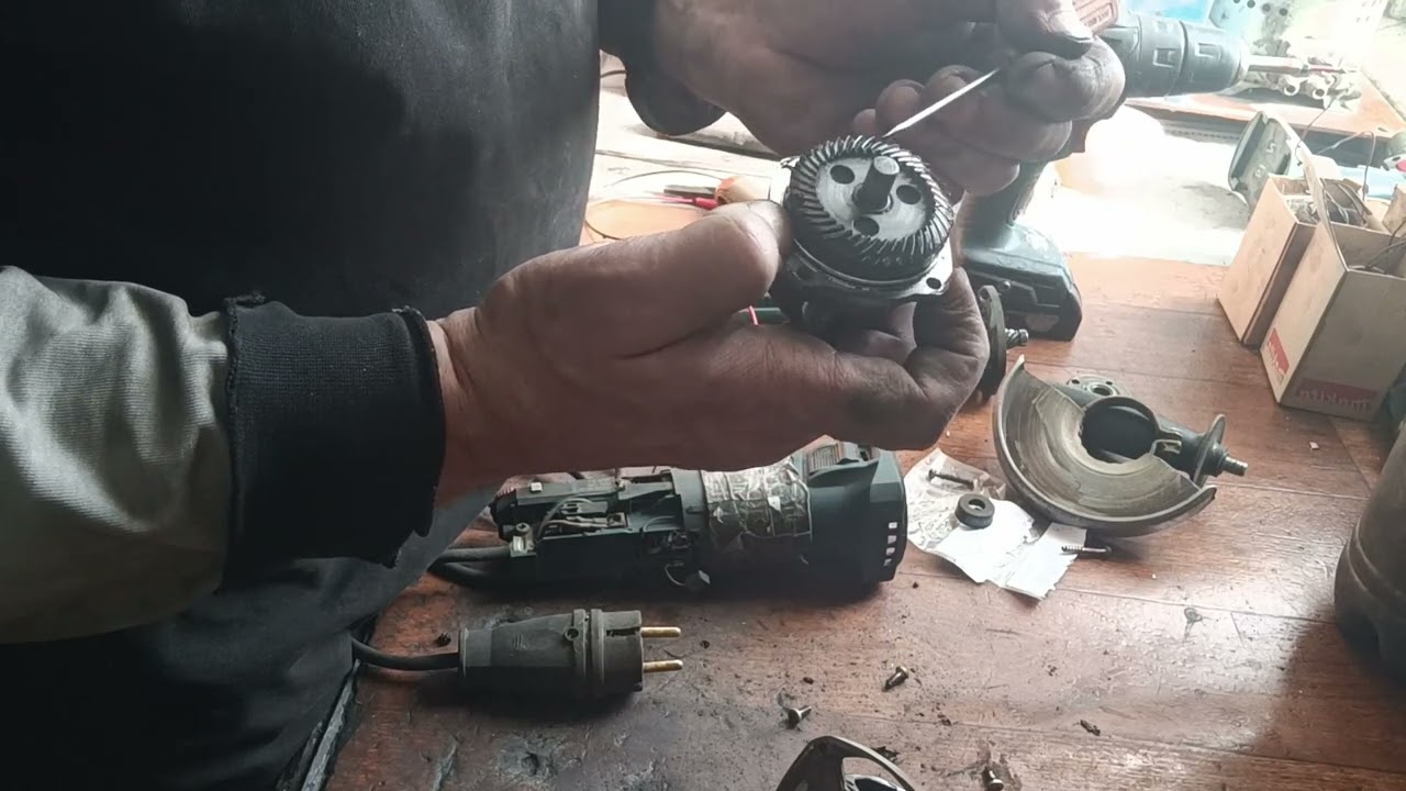 Bosch GWS 9- 125 S| Появился шум| Дефектация и ремонт