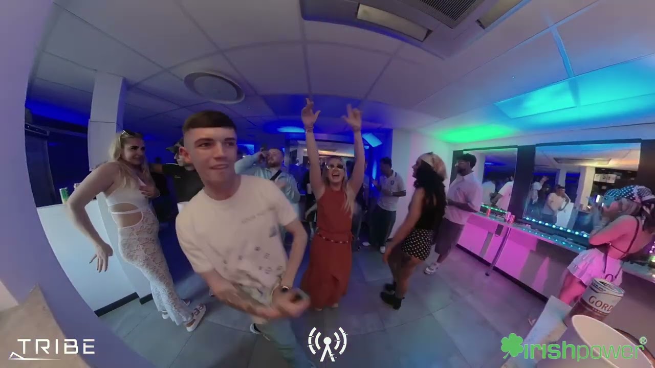 Lost Signal @ Tribe - Ev Wilde Live