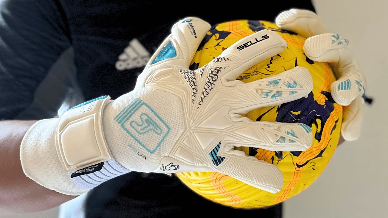 Sells CLAW™ AQUA FIT Goalkeeper Gloves