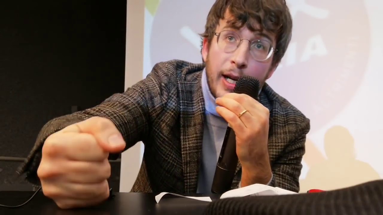 DIEGO FUSARO: Per un sovranismo socialista e democratico