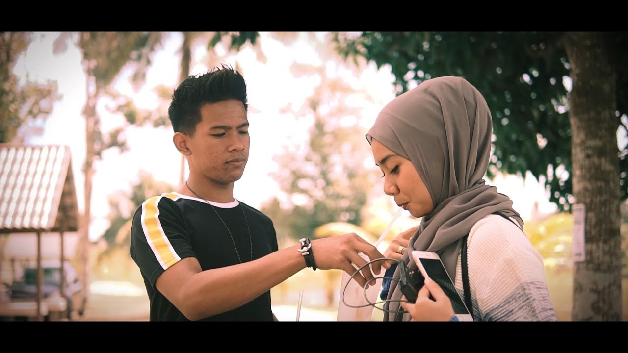 Cinta Bukan Mainan