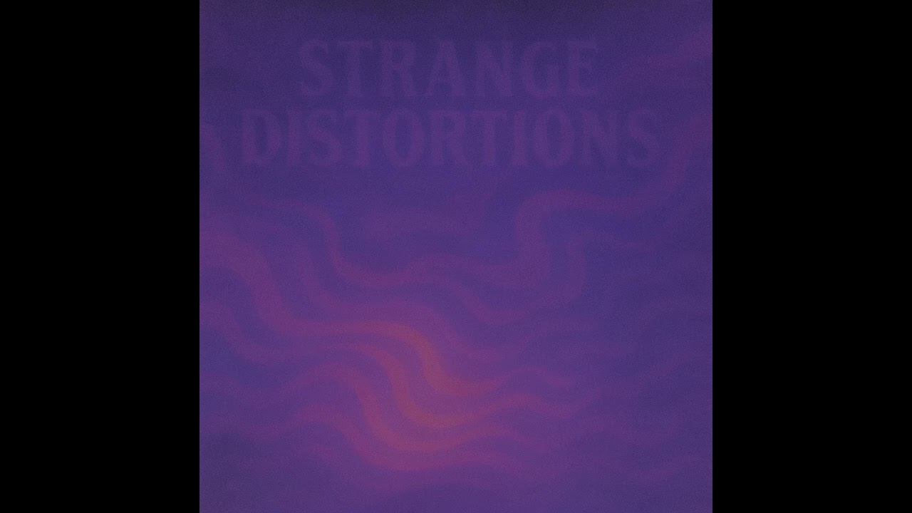 Strange distortions - Ettore