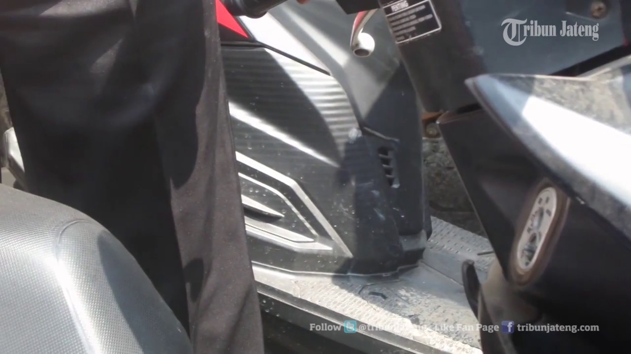 VIDEO Pintarnya Maling Ini Congkel Lubang Kunci dan Gembok Sepeda Motor
