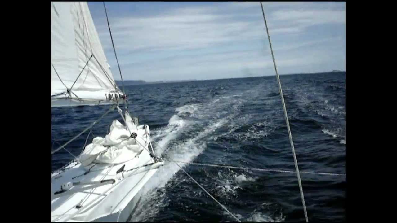 Pacific Proa JZERRO sailing at 17.8 knots (720p HD!)
