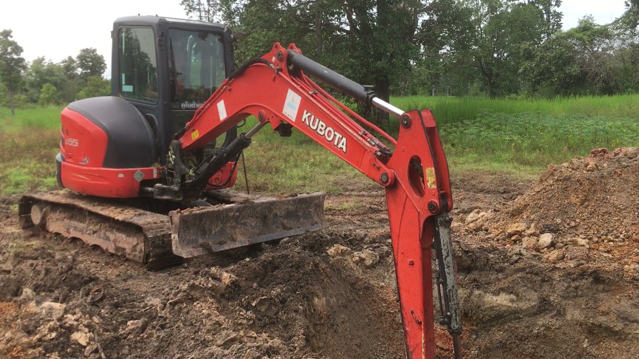 KUBOTA U55 คันนี้ขยายบุ้งกี้มาชมกันจะใส่กี่ตัก วิ่งดินอยากจนได้ทอยเอาเลยทีเดียว