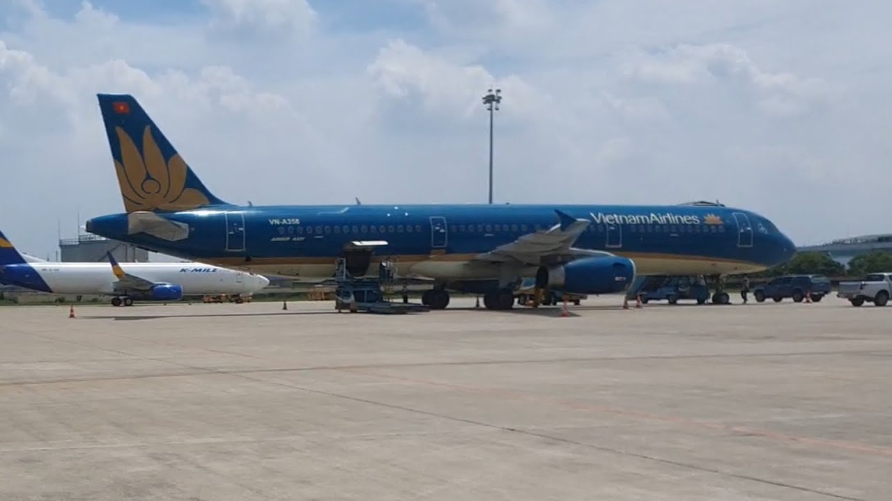 FLIGHT REPORT / Vietnam Airlines / Hanoi (HAN) - Da Nang (DAD) / A321-200