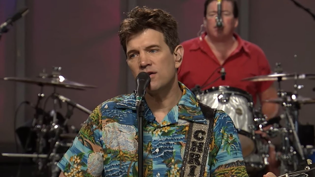Chris Isaak - Somebody's Cryin' (Live)
