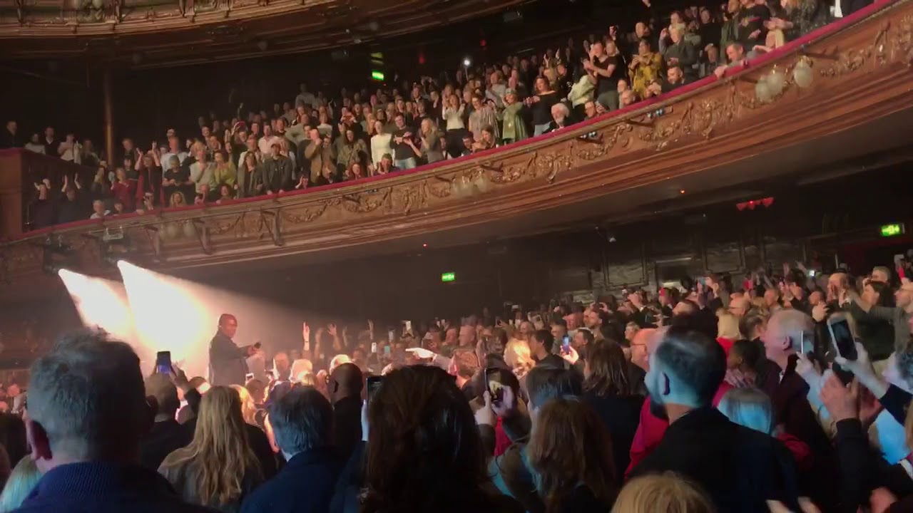 “Killer” - Seal - London Palladium - February 2018