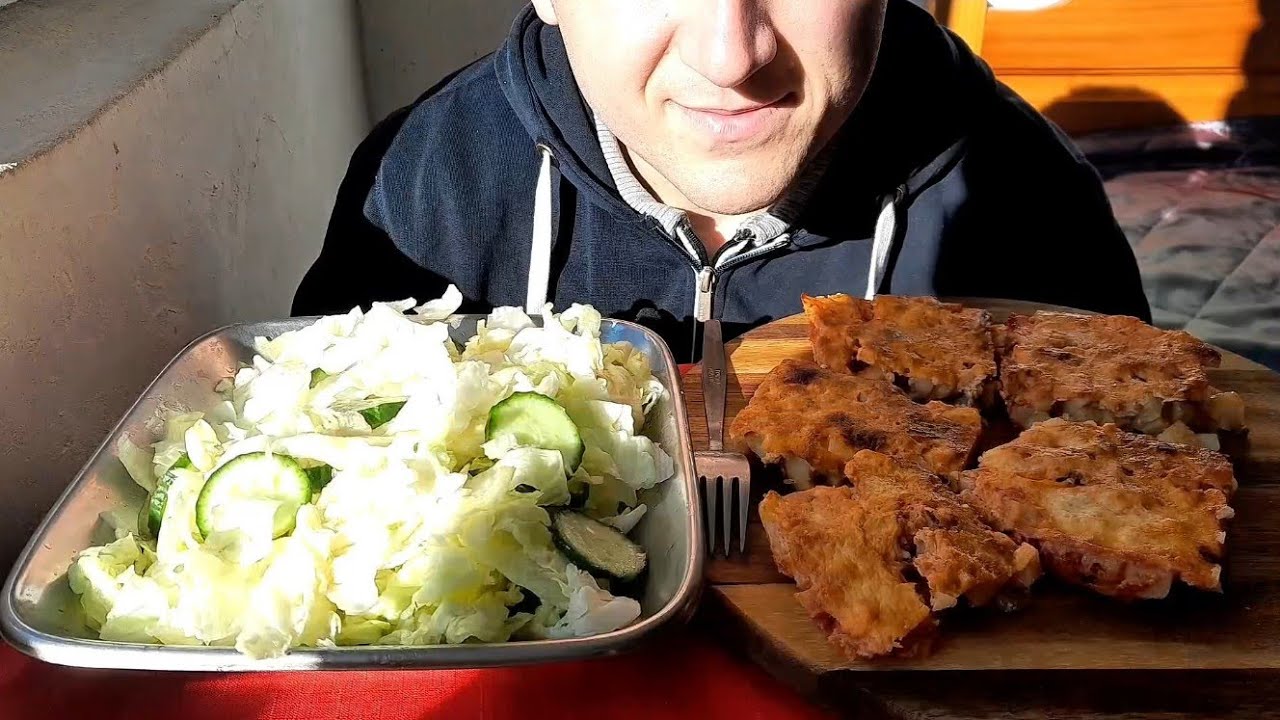 ASMR Мусака и салата айсберг 