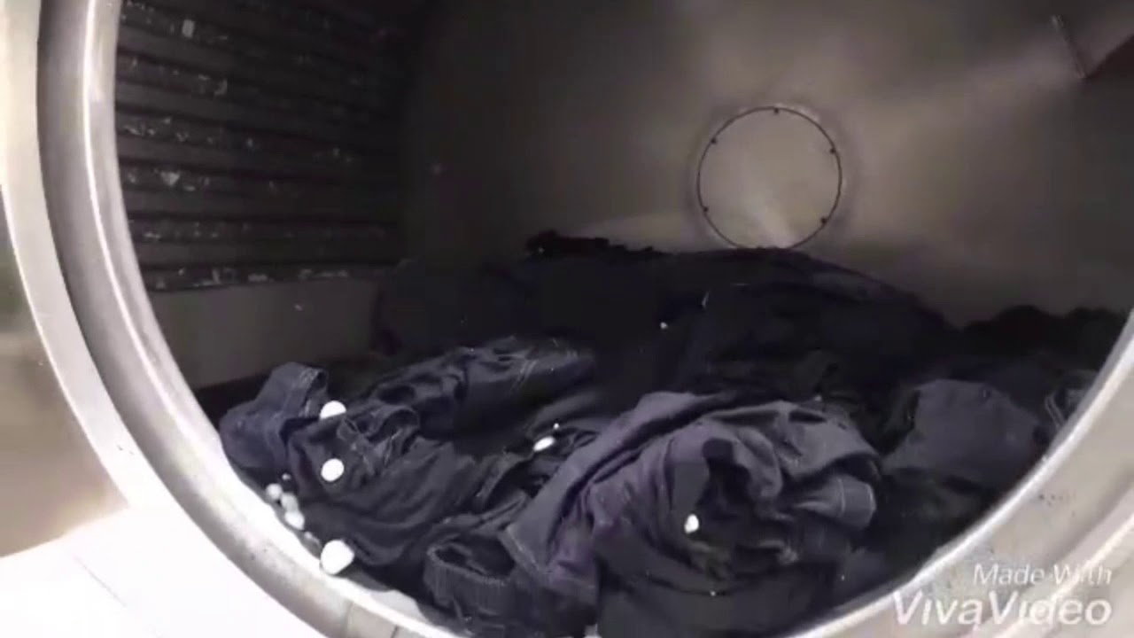 Garment washing process