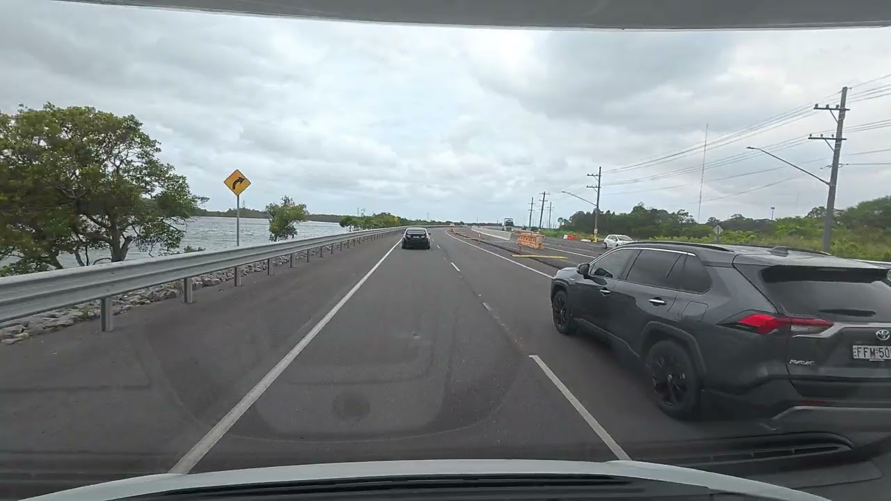 AU 07.12.2025 droga przy oceanie 