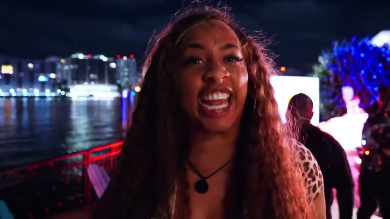 Лиза в DreamSpaceRP: Заработок на майнинге для покупки дома (Часть 41/42)