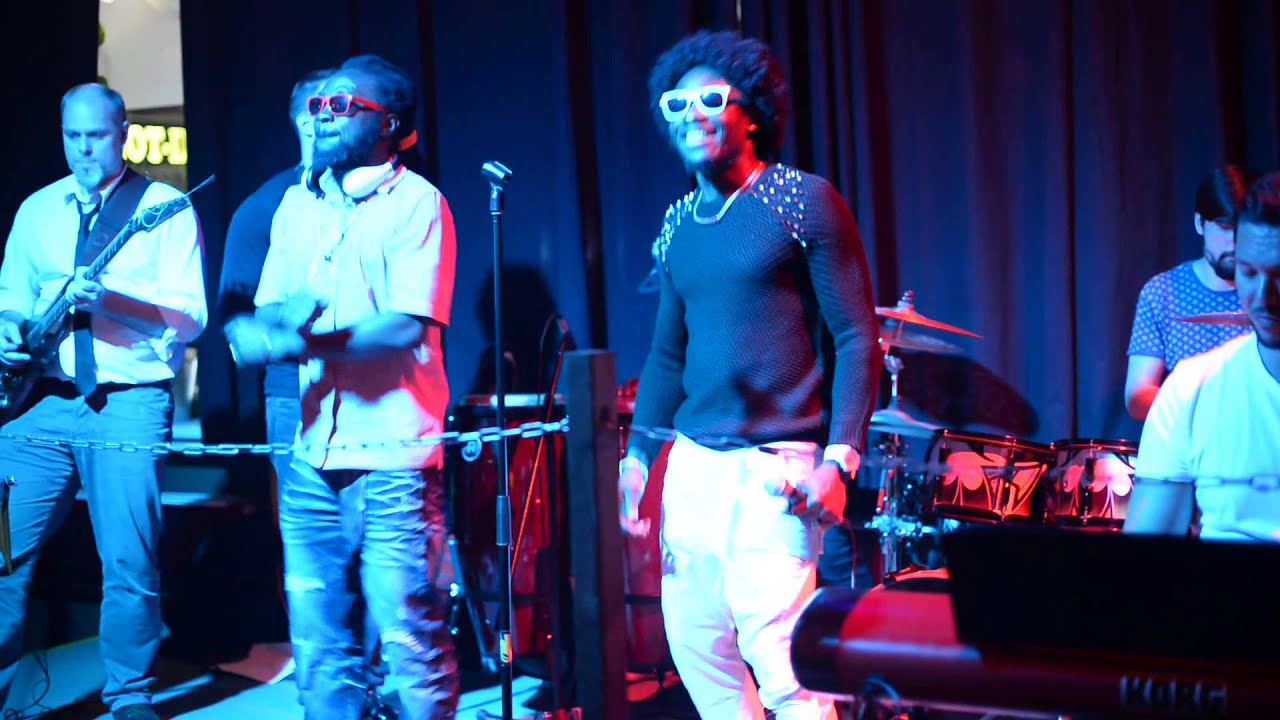 Elvis Zuma & Sky Peace Band