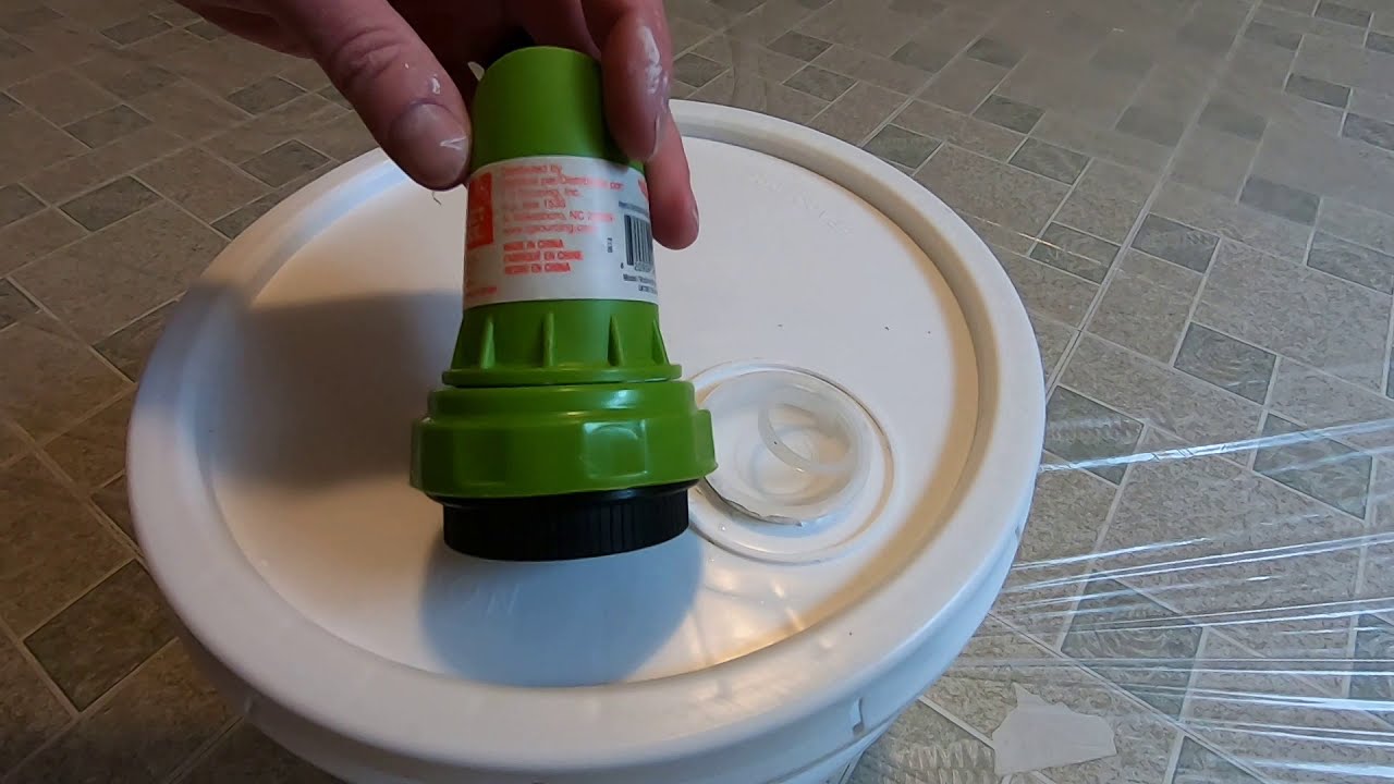 Pour Spout for 5 Gallon Paint Bucket by Project Source from Lowe's