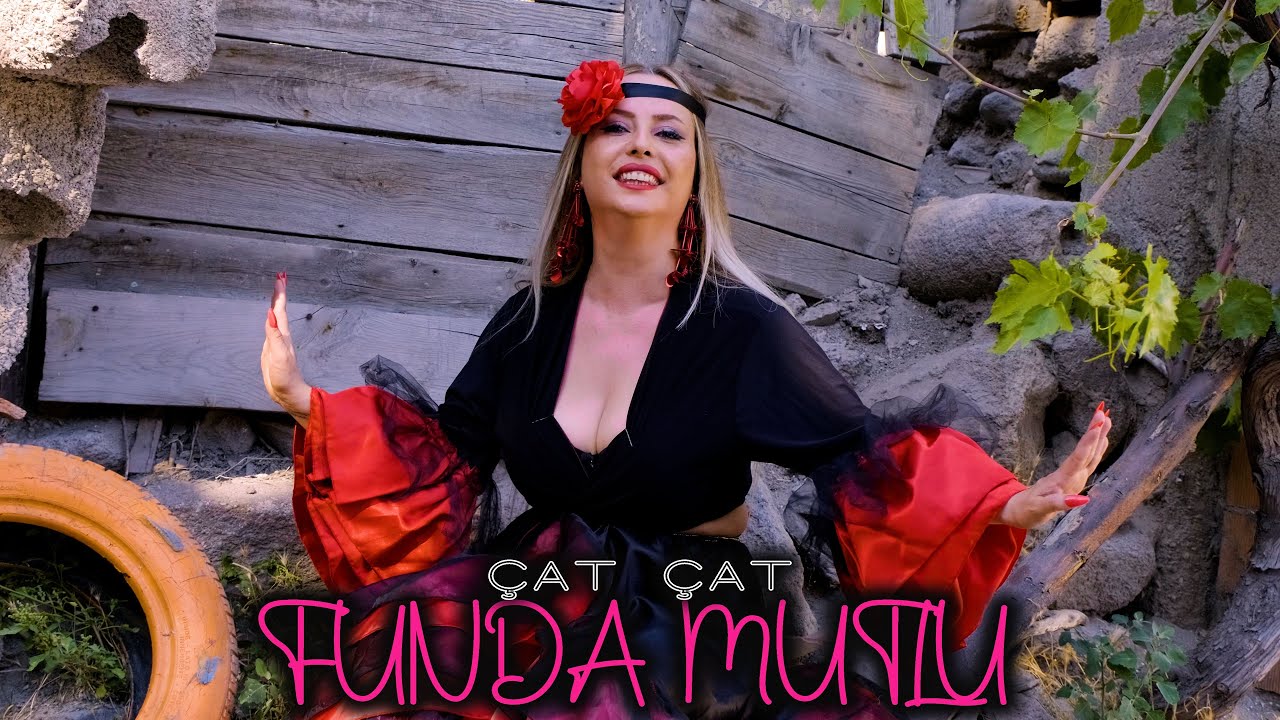 Funda Mutlu - Çat Çat Çat (Roman Havası Klip)
