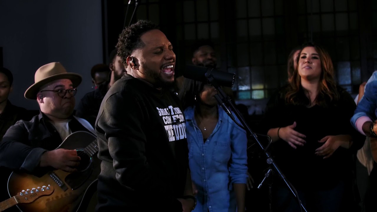 WAITING FOR ME (feat. Deon Kipping) | The Huddle Worship