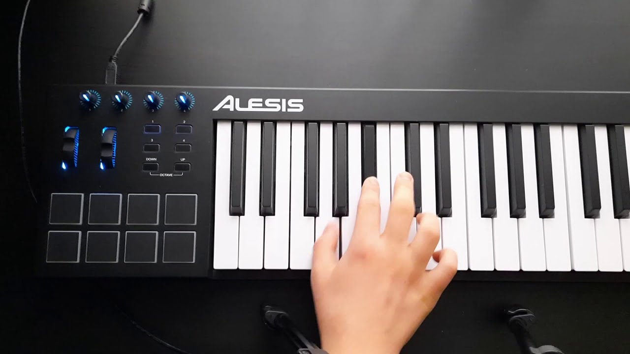 BILLIE EILISH - BAD GUY ( Instrumental Remake Cover ) | Alesis V49 midi keyboard
