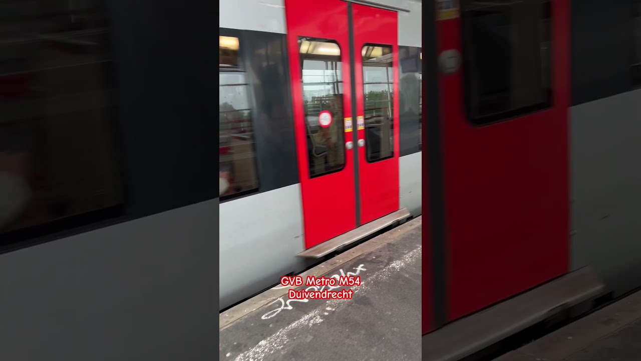 GVB metrolijn M54, Duivendrecht.