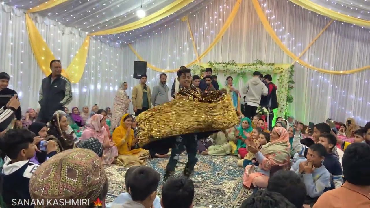 🔥Kashmiri wedding dance Goes viral🤩