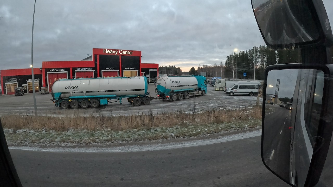 Truck Vlog - Finland. Snowy and Icy Country Roads to Joensuu.