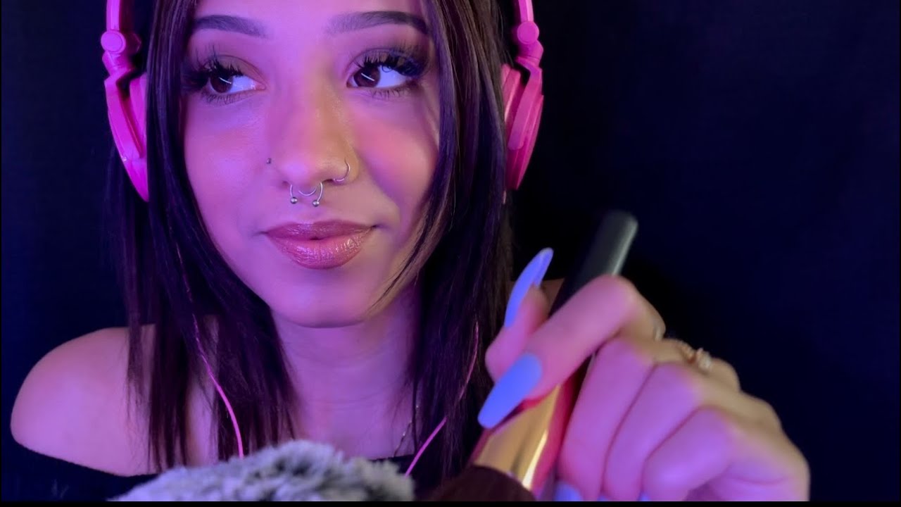 ASMR| Mic brushing, Inaudible whispers💤
