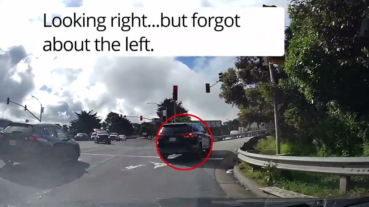 EPIC CLOSE CALL: Driver Ignores Red Light and Almost Gets Smacked!