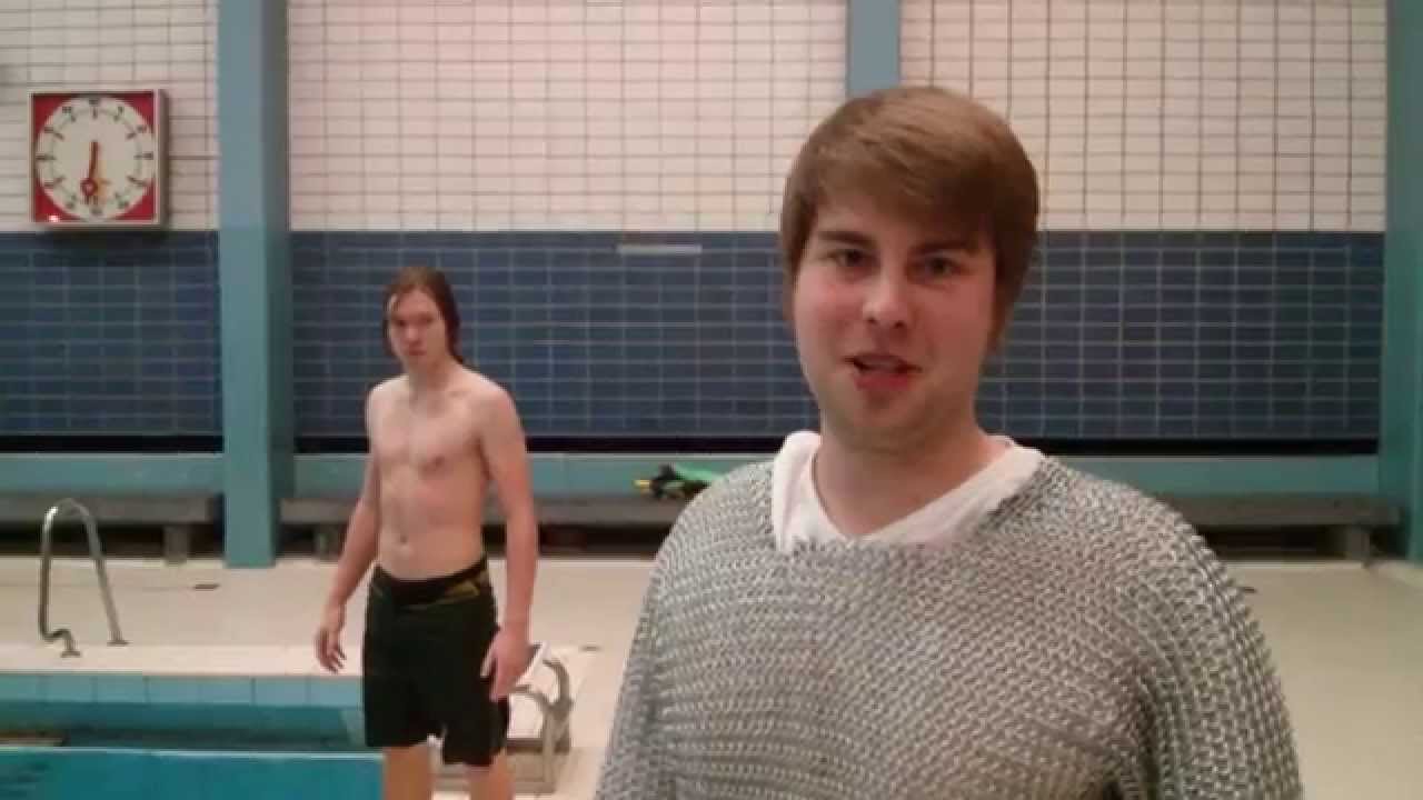 Kann man mit einem Kettenhemd schwimmen?