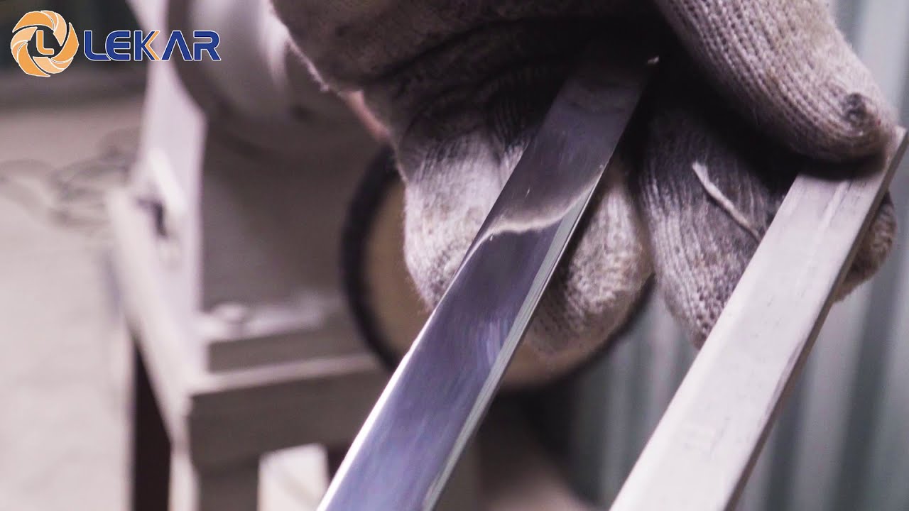 Đánh bóng inox dạng thanh thẳng, đánh bóng gương inox | Đánh bóng kim loại LEKA - LEKAR GROUP