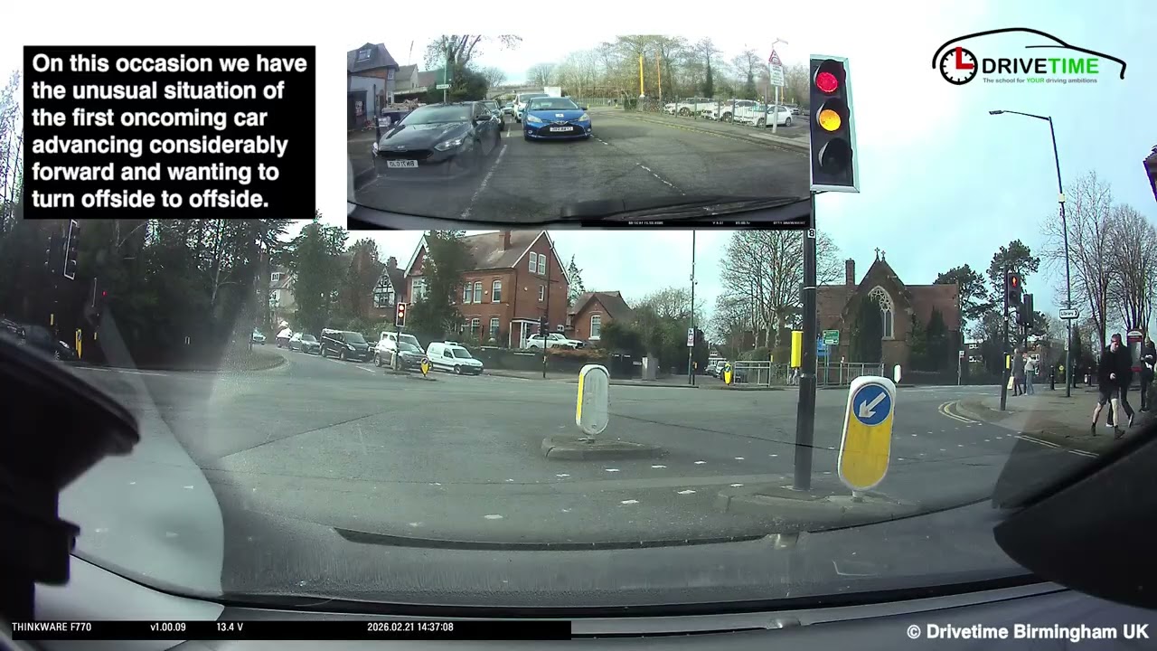 Traffic Lights - Ulverley Green Uphill Lights Offside to Offside AND Nearside to Nearside