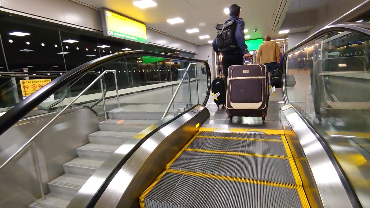 How to go from JFK airport to LIRR or NYC Subway ( Manhattan ) - The Airtrain - 2020 January 14