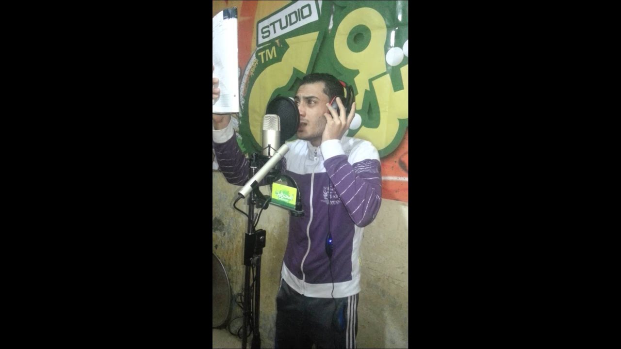 هشام دبور وحسام موكا وقت تسجيل مهرجان مولد الاحباب2015 واحلي قفشات من فريق المحترفين