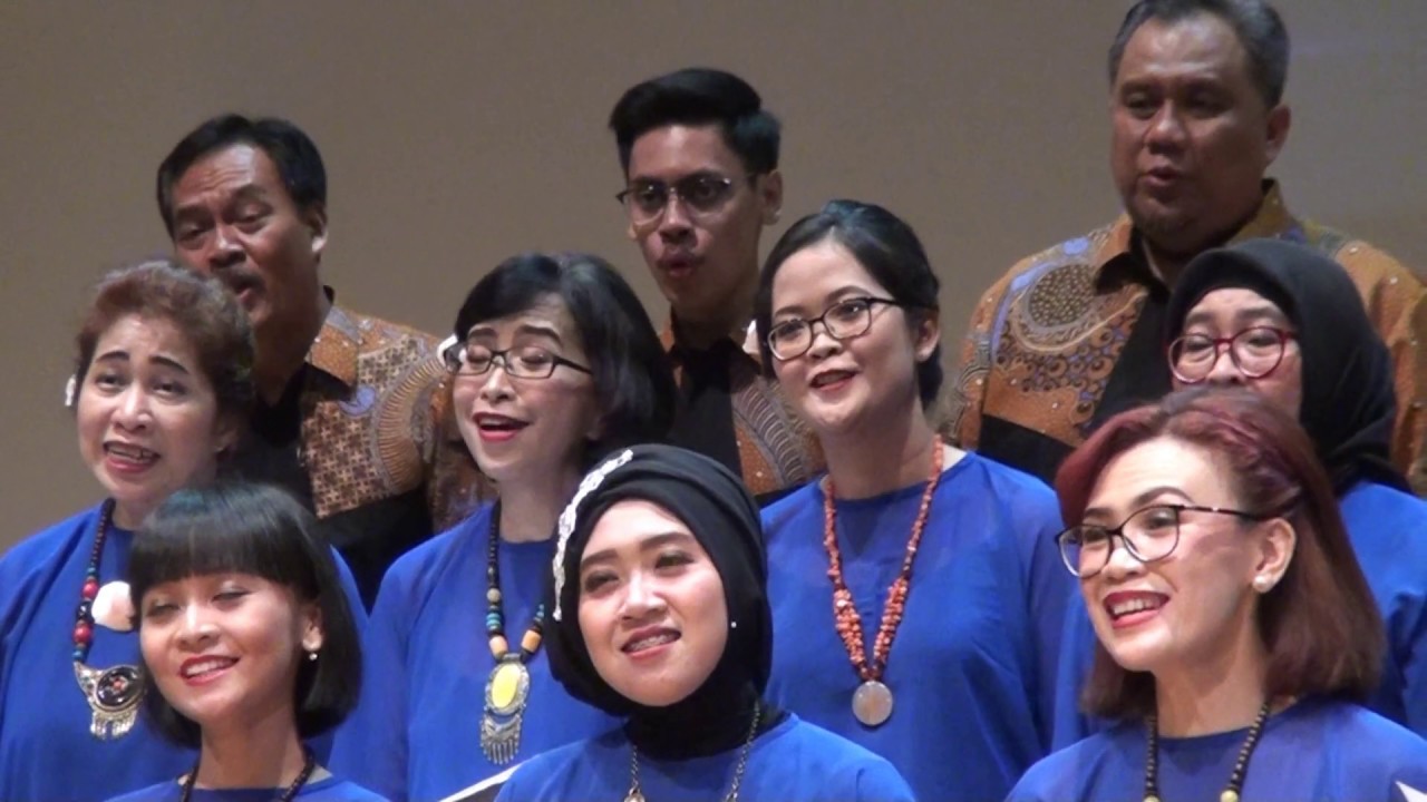 Alumni PSM UNPAD  l Nyiur Hijau (Cipt.Maladi; Arr.Arvin Zeinullah) - Konser 4 