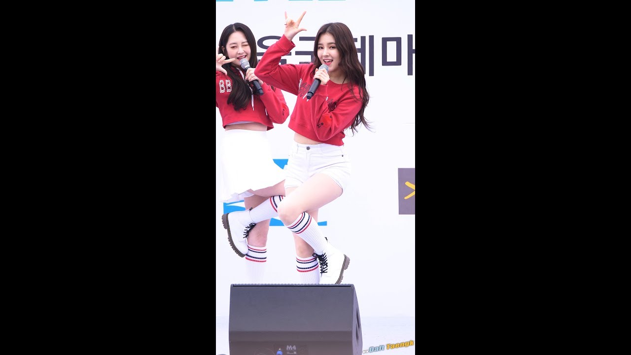 180318 낸시 Nancy 모모랜드 MOMOLAND '짠쿵쾅 JJan! Koong! Kwang!' @서울국제마라톤 4K 60P 직캠 by DaftTaengk