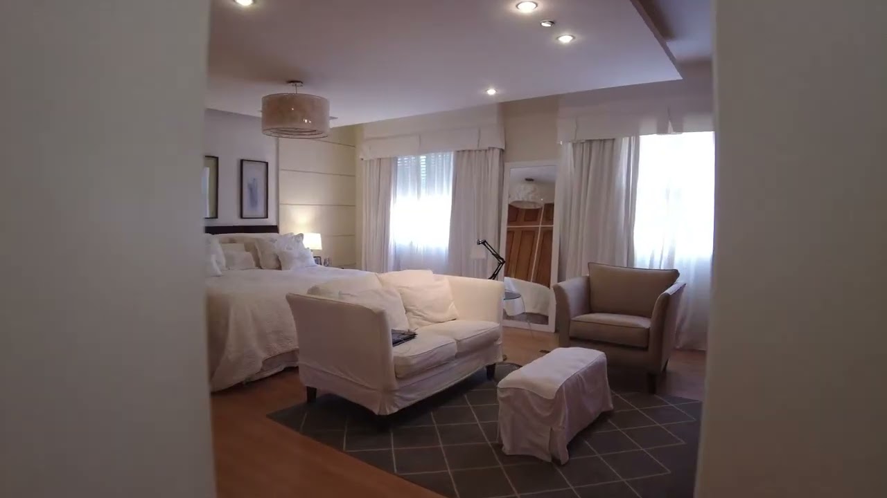 Cobertura Duplex em Ipanema com vista das três mais famosas praia do Rio de Janeiro
