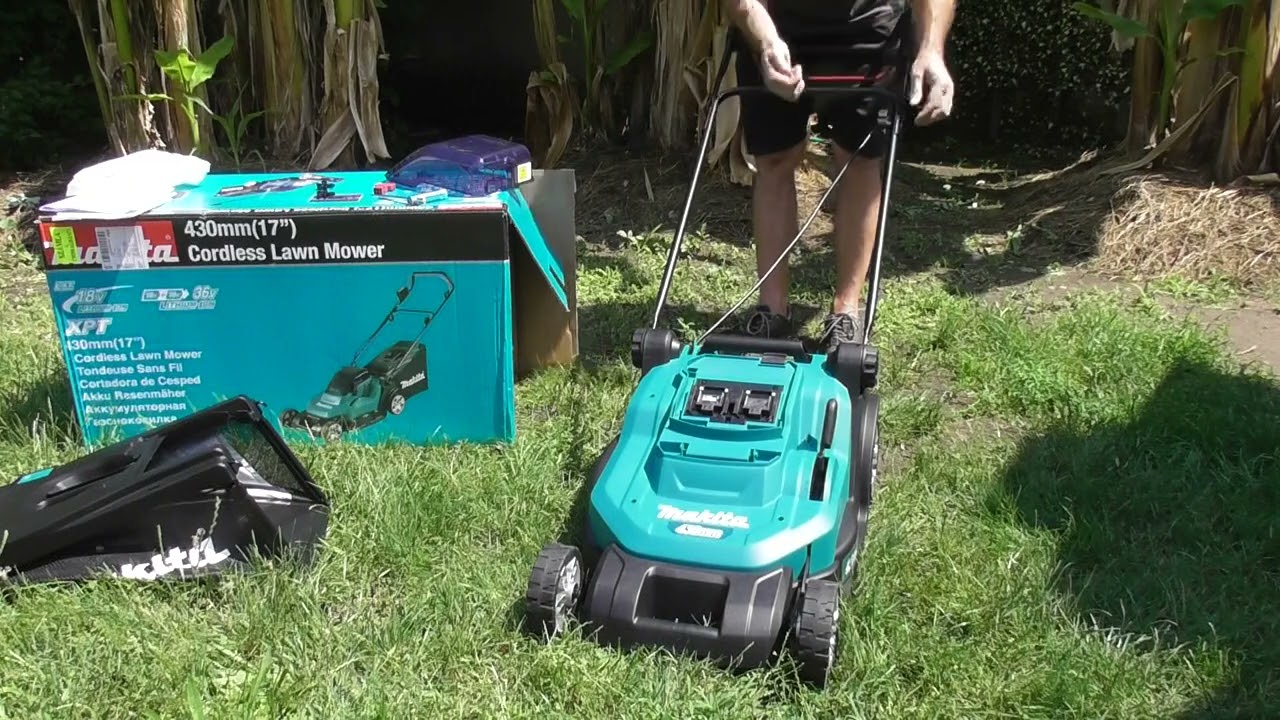 Makita DLM432PT2 - unboxing 2.