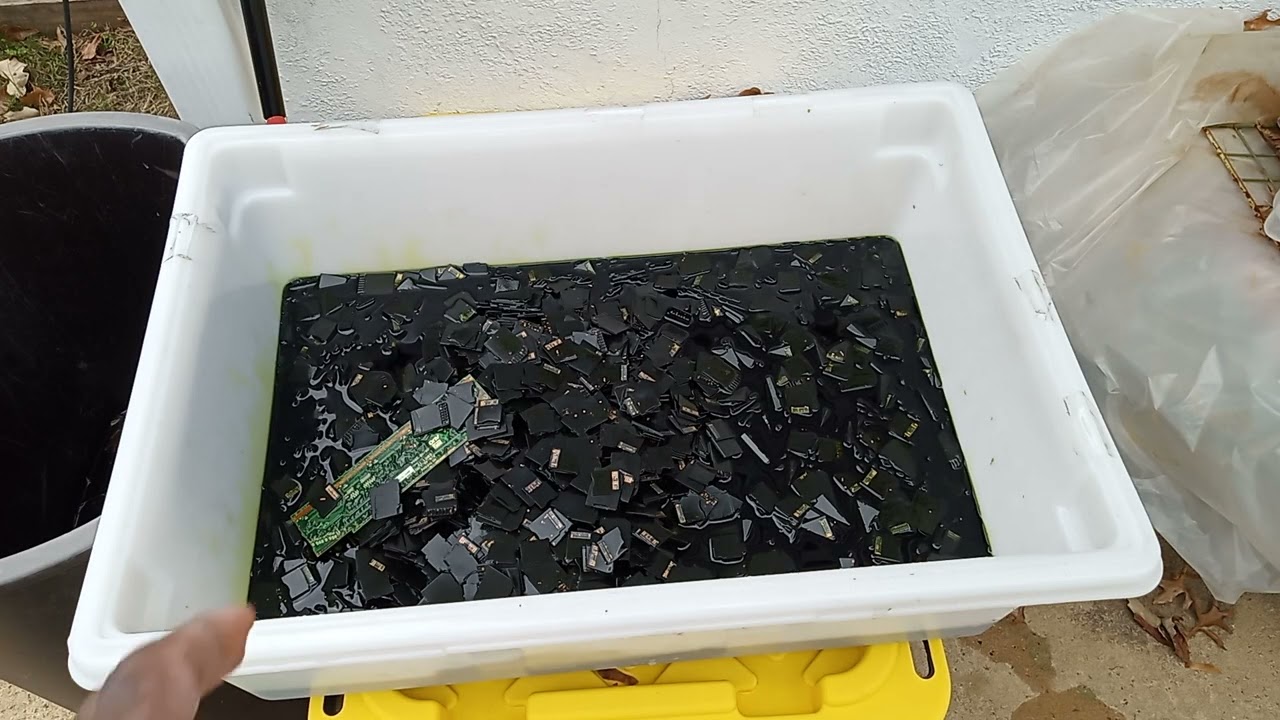 New bucket dump for SD chips  Gold on the bottom