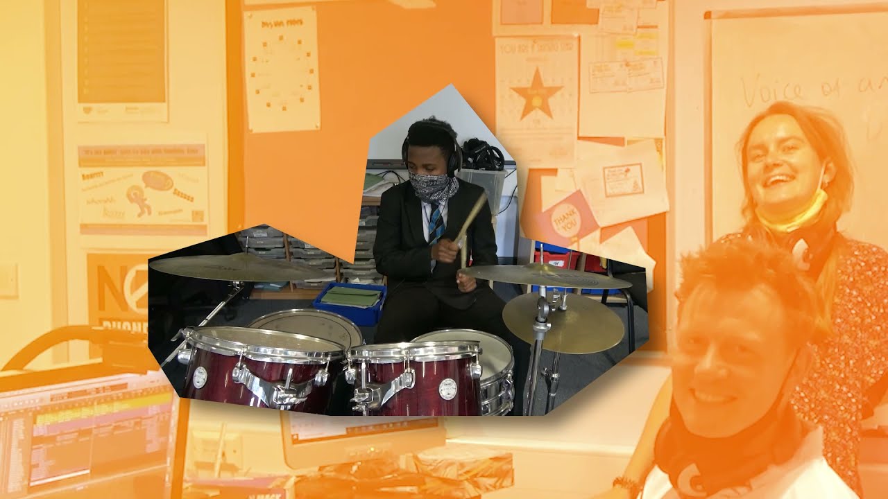 PV Music: ‘I Smile’