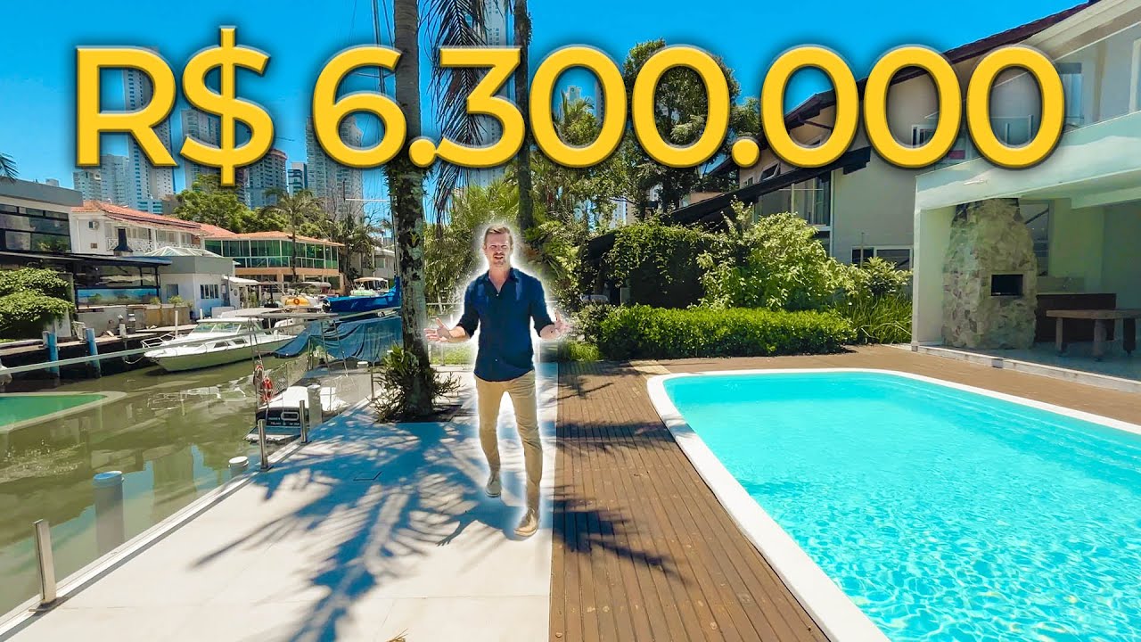 Casa ideal para colocar seu barco no Condomínio MARINA CAMBORIÚ em Balneário Camboriú