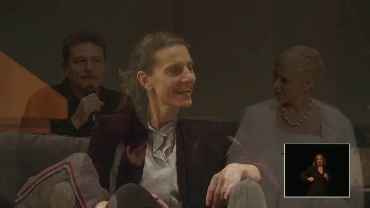 ATHENS VOICE Forum #2: &Iota;&sigma;&tau;&omicron;&rho;ί&epsilon;&sigmaf; &delta;ύ&nu;&alpha;&mu;&eta;&sigmaf; &kappa;&alpha;&iota; &theta;ά&rho;&rho;&omicron;&upsilon;&sigmaf; &alpha;&pi;ό &tau;&eta; &Phi;&alpha;&nu;ή &Sigma;&pi;&upsilon;&rho;&iota;&delta;ά&kappa;&eta; &kappa;&alpha;&iota; &tau;&omicron;&nu; &Gamma;&iota;ώ&rho;&gamma;&omicron; &Kappa;&alpha;&rho;&alpha;&mu;ί&chi;&omicron;