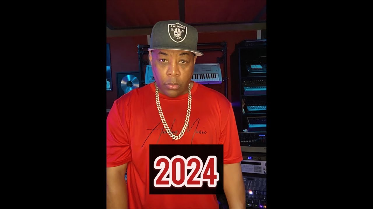 E-A SKI - THE SUB 37 IS HERE!